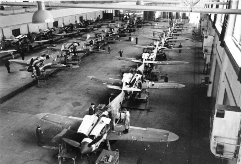 Messerschmitt Bf 109 G-6: The Gustav Under Pressure