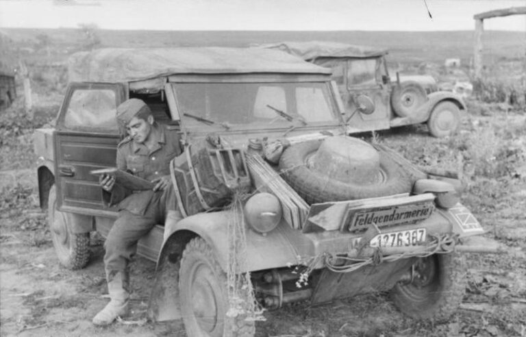 Kübelwagen Type 82