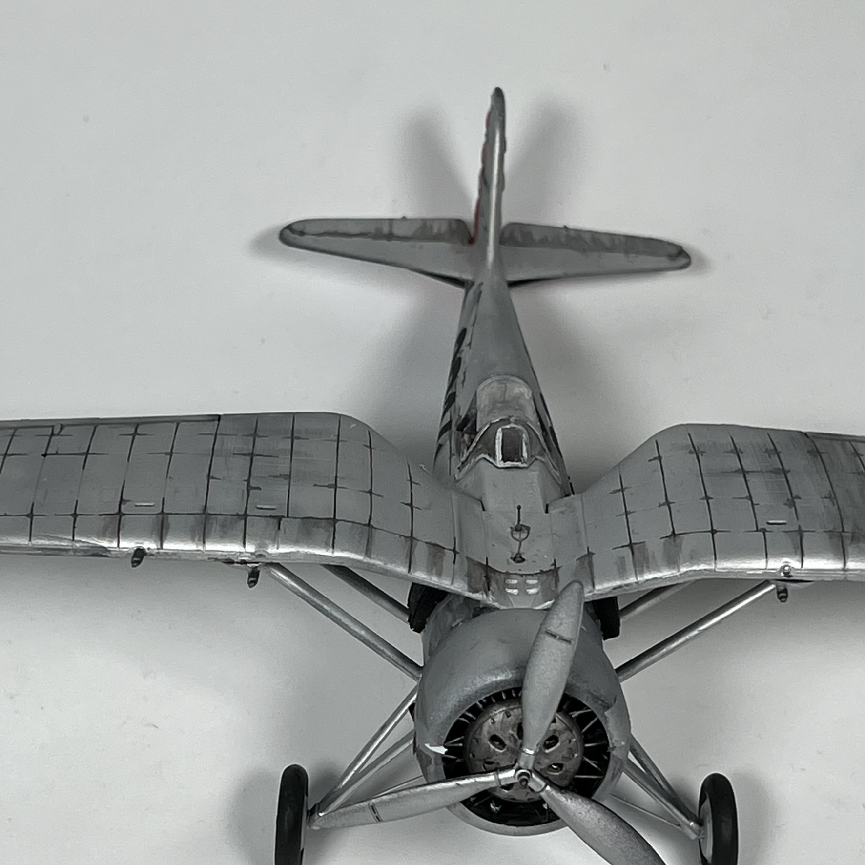 PZL P.24 maketinin önden görünümü
